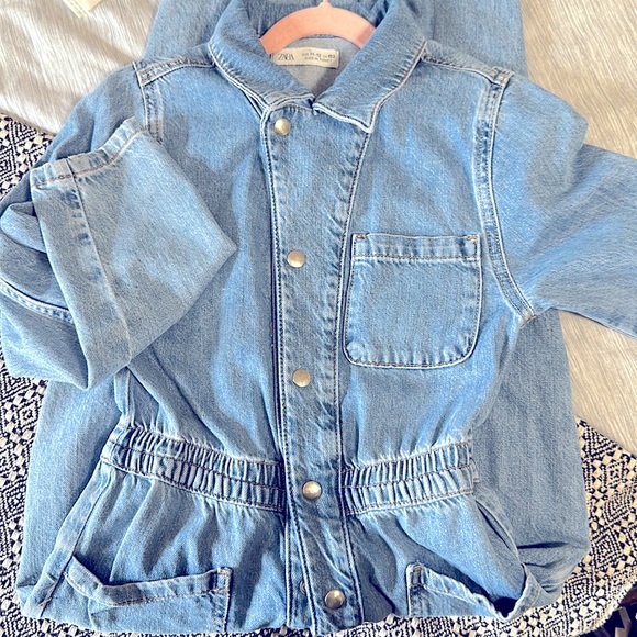 Zara jumpsuit - Picture 3 of 4